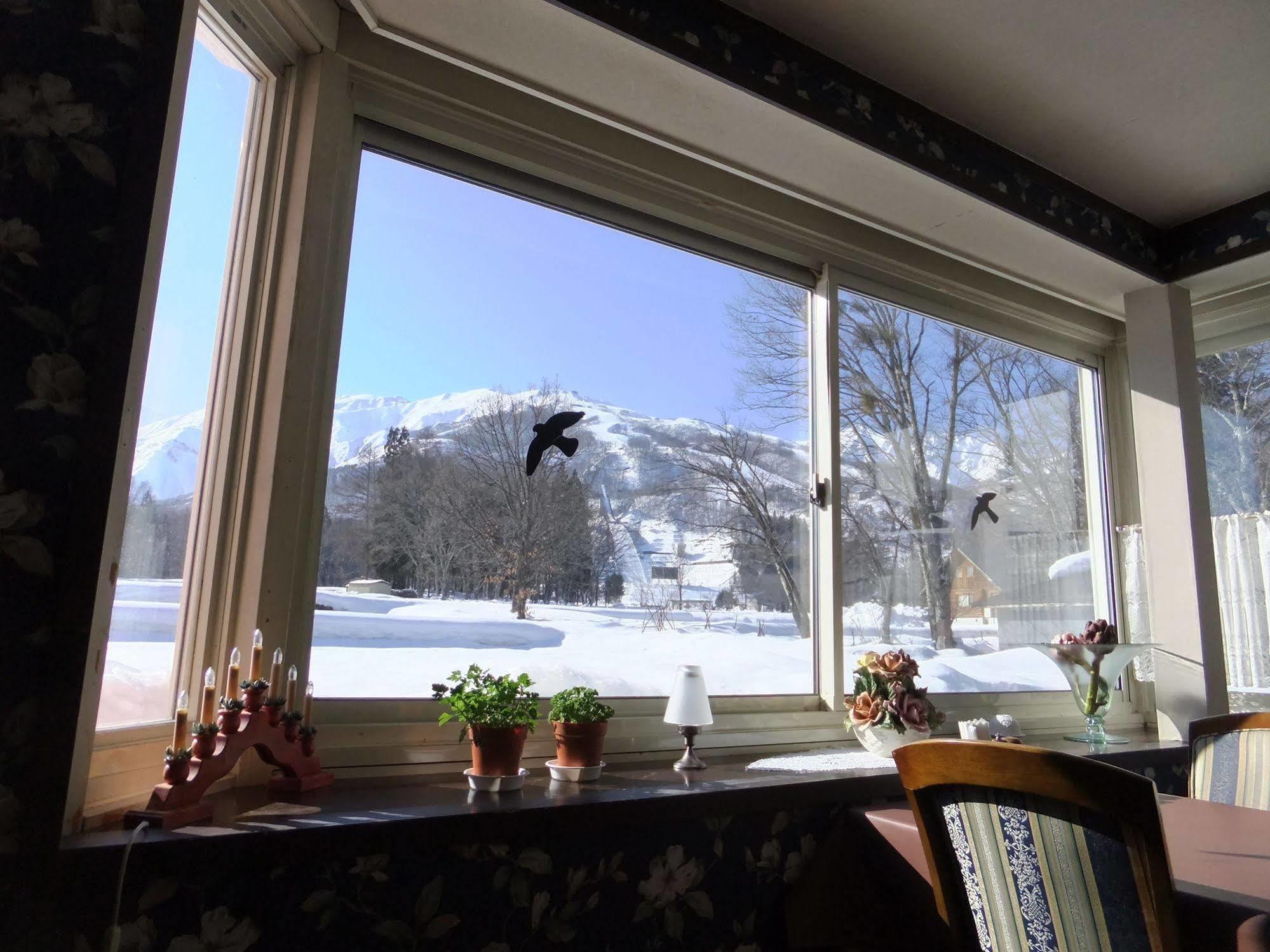 Heidihof Hotel Hakuba Exteriör bild