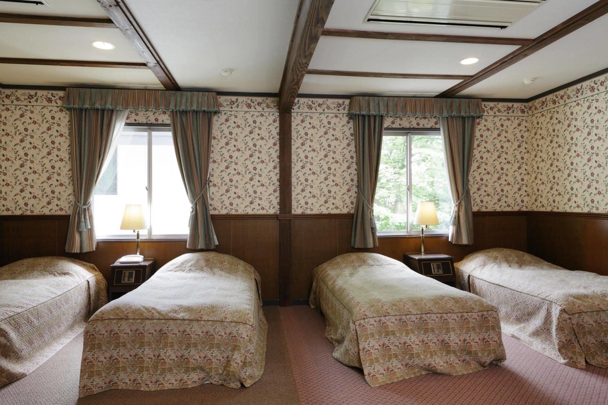 Heidihof Hotel Hakuba Exteriör bild