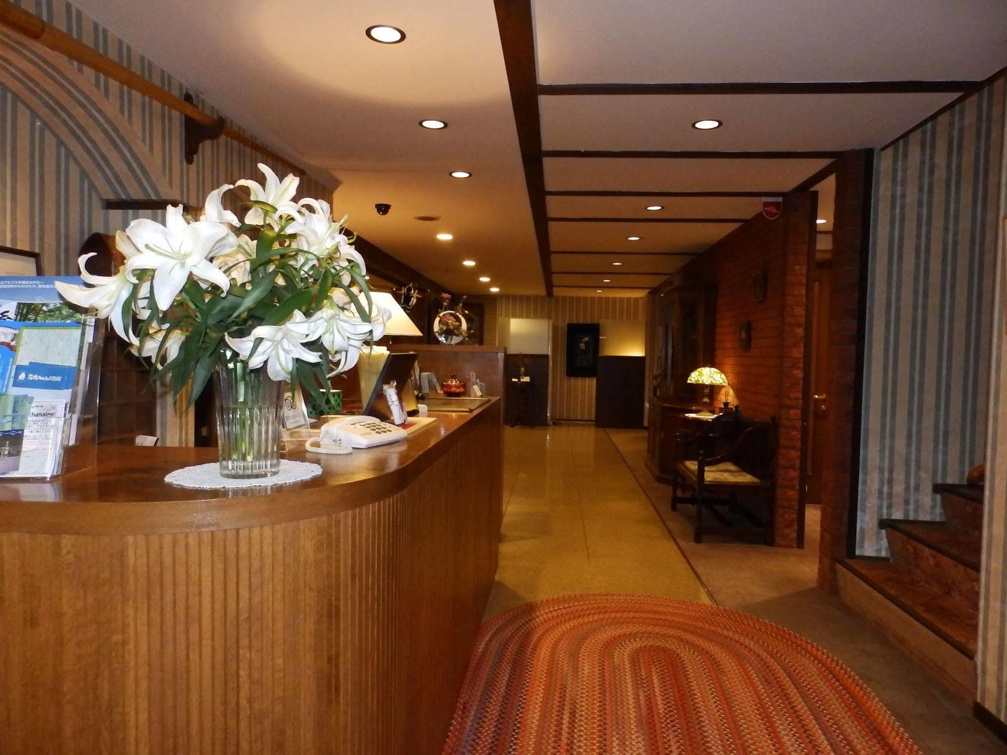Heidihof Hotel Hakuba Exteriör bild